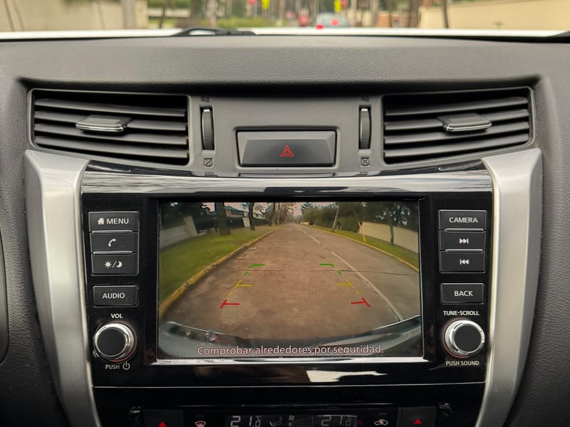 Nissan NAVARA 2024 - Imagen 17 de 19