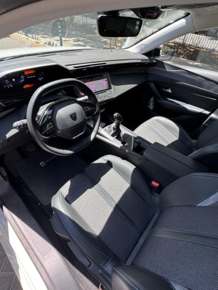 Peugeot 308 2023 - Imagen 11 de 16