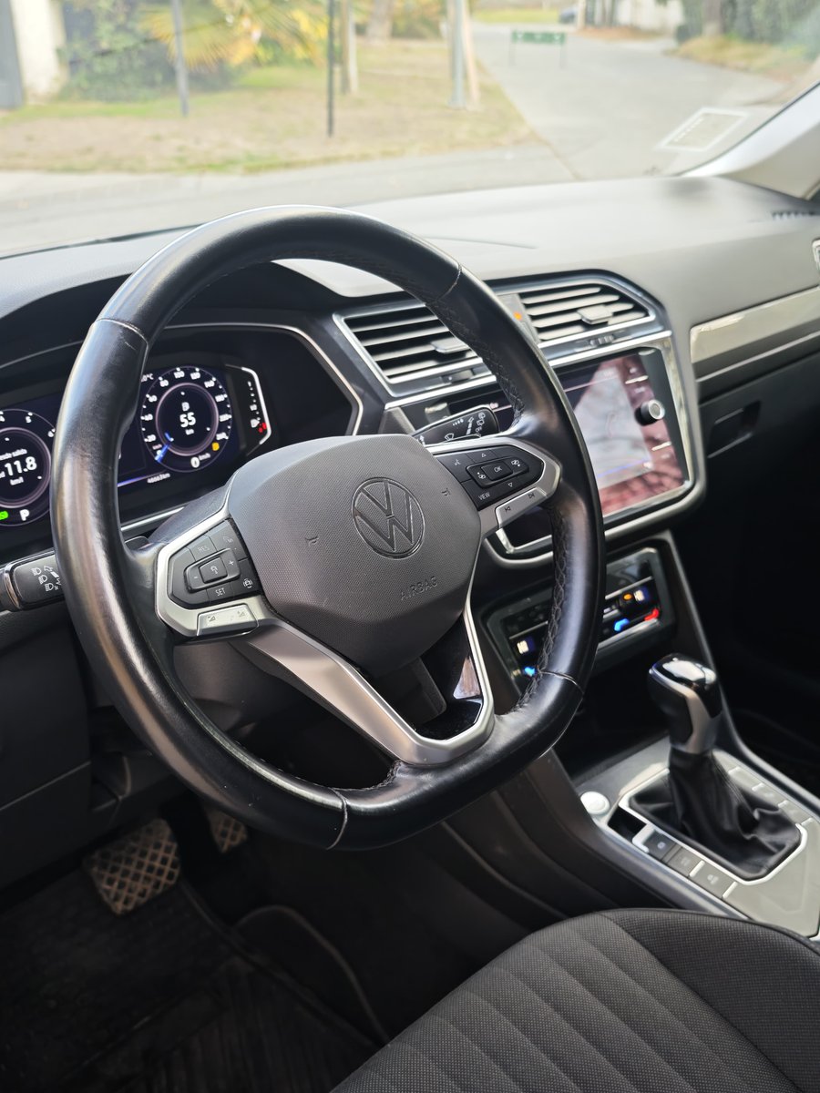 Volkswagen TIGUAN 2023 - Imagen 8 de 17