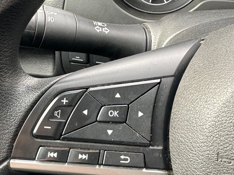 Nissan NAVARA 2024 - Imagen 8 de 19