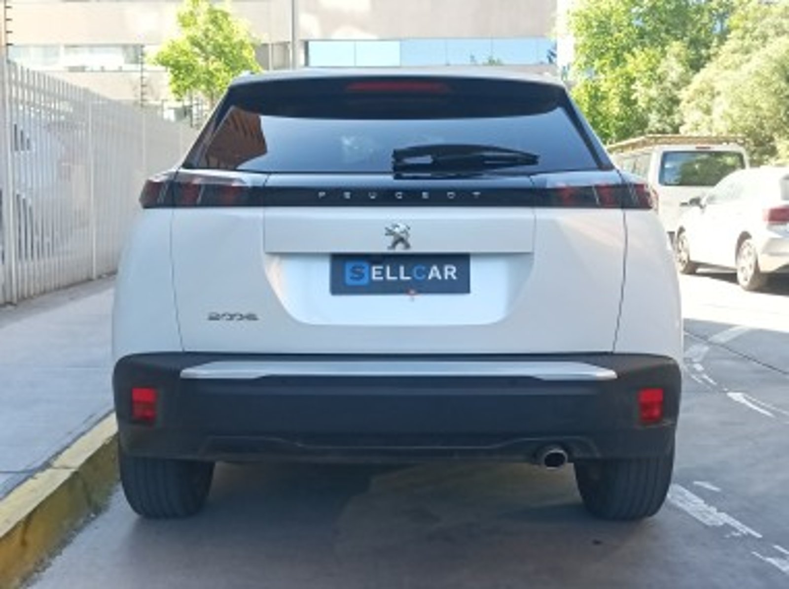 Peugeot 2008 2023 - Imagen 4 de 8