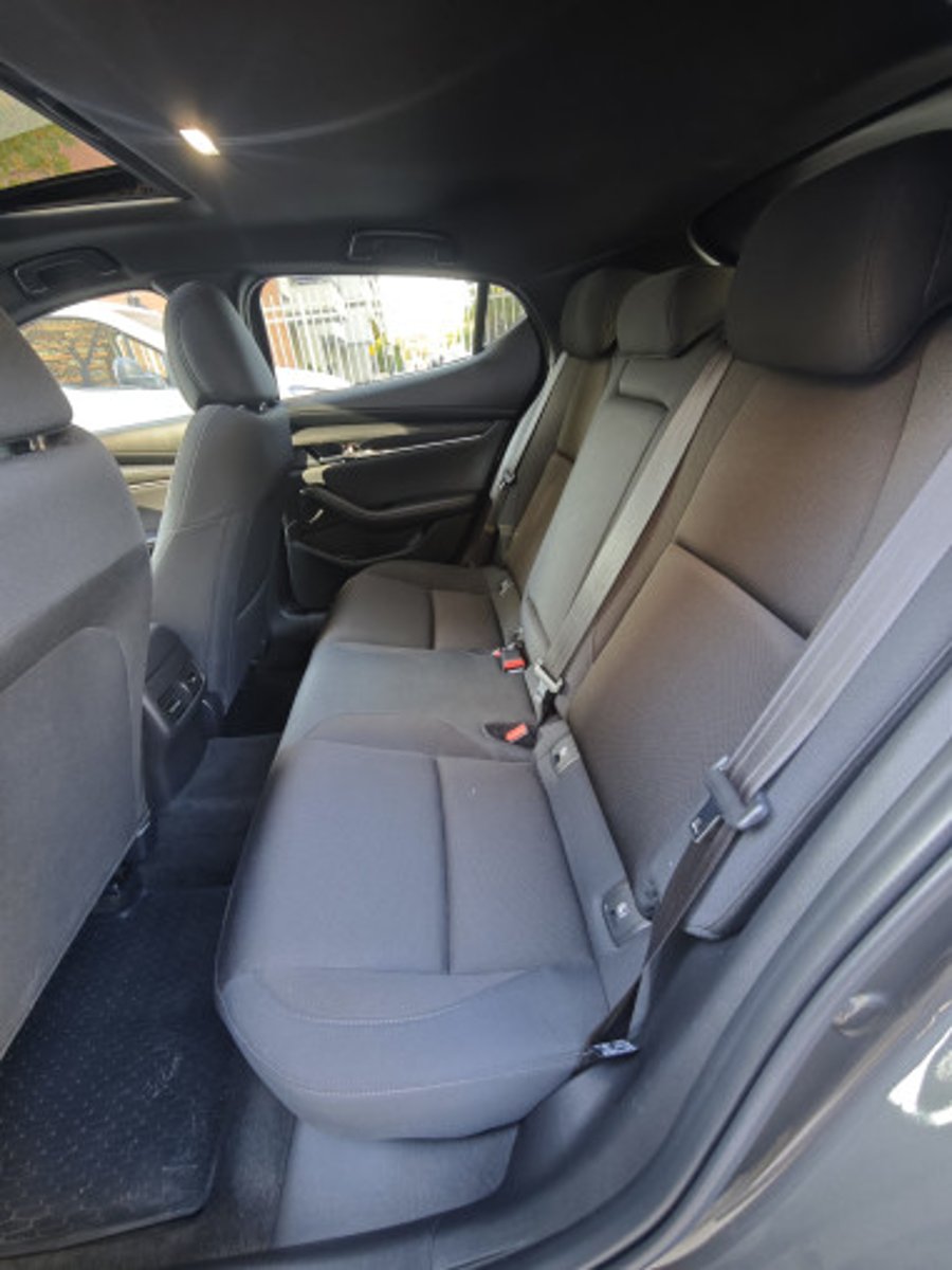 Mazda 3 2025 - Imagen 9 de 12