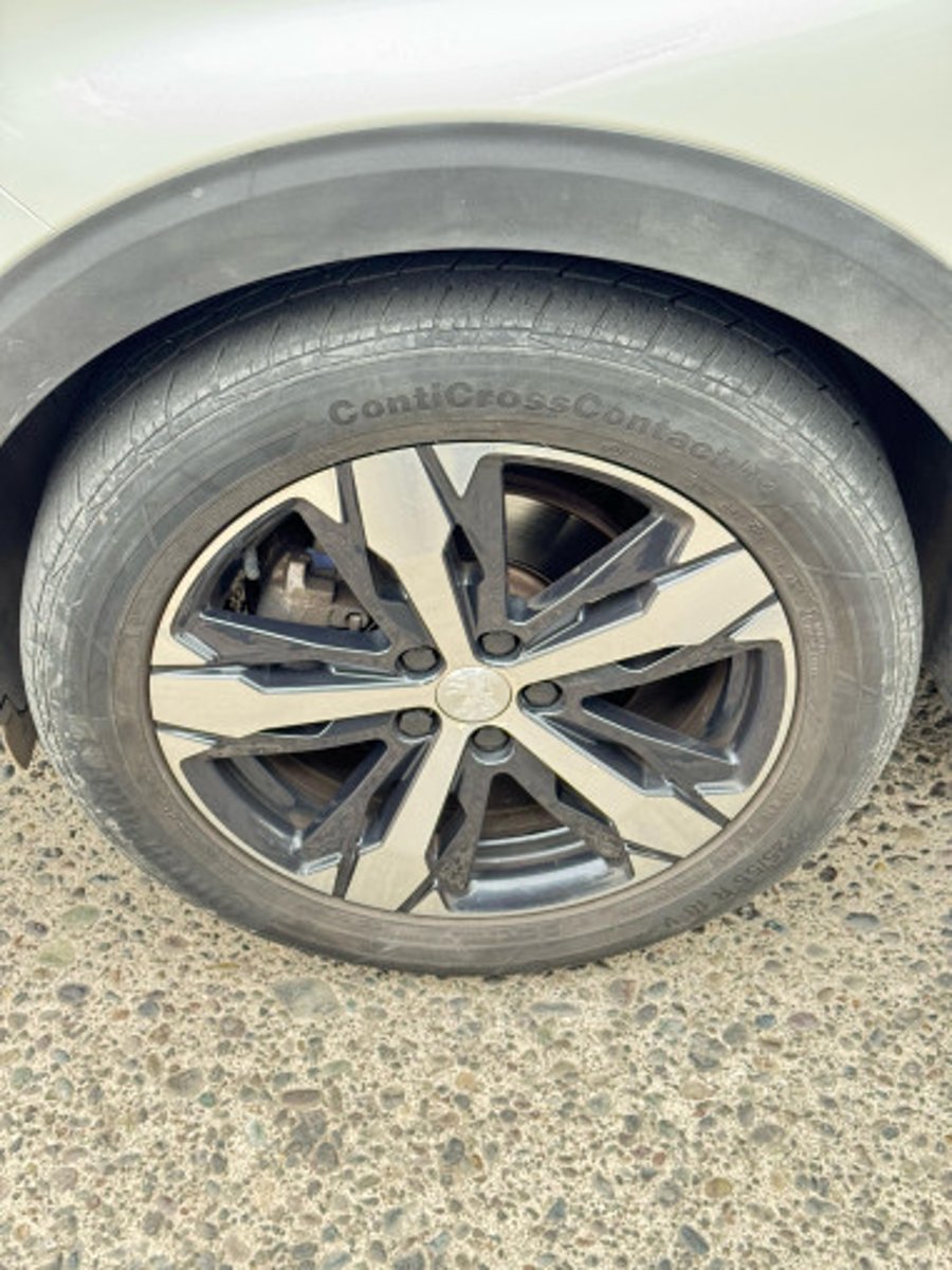 Peugeot 3008 2021 - Imagen 7 de 15