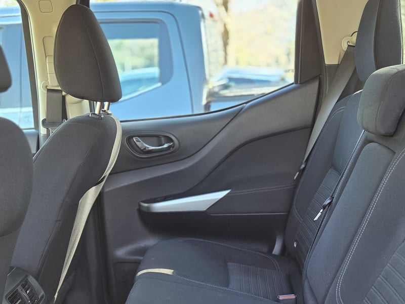 Nissan NAVARA 2023 - Imagen 7 de 13