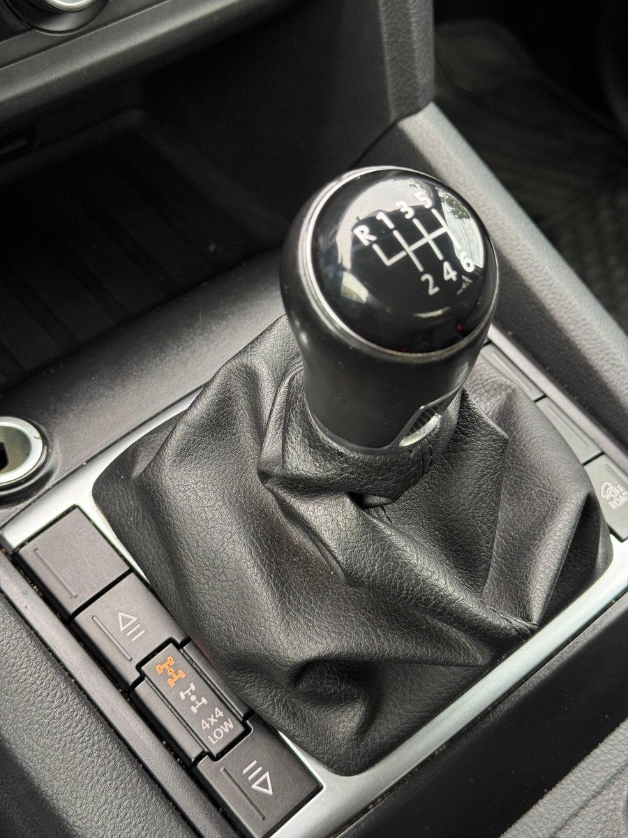 Volkswagen AMAROK 2023 - Imagen 11 de 13