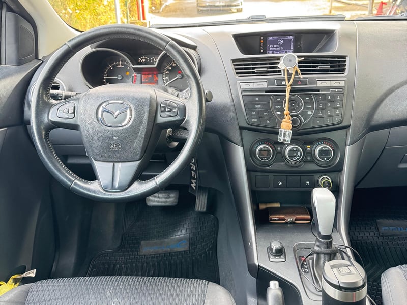 Mazda BT50 2019 - Imagen 6 de 11