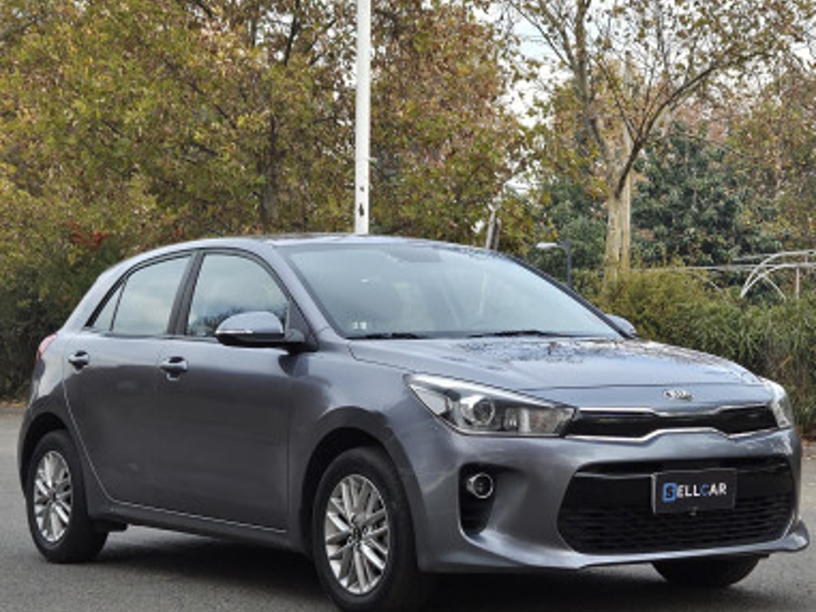 Kia Rio 5 2019 - Foto 3 de 15