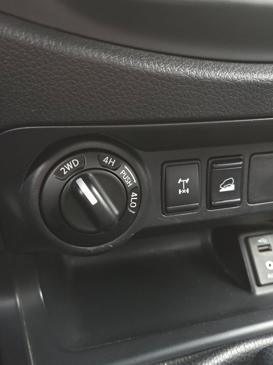 Nissan NAVARA 2023 - Imagen 9 de 12