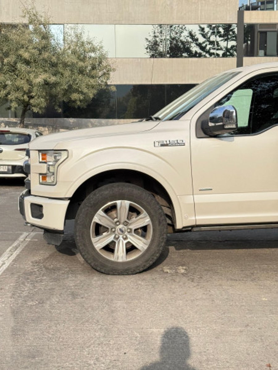 Ford F-150 2017 - Imagen 5 de 11