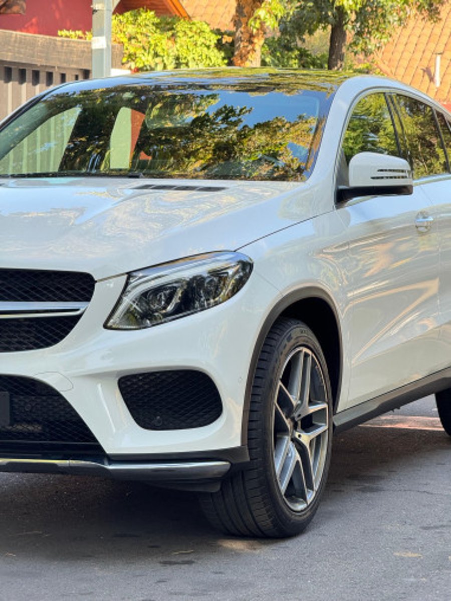 Mercedes-Benz GLE 350D 2019 - Imagen 8 de 16