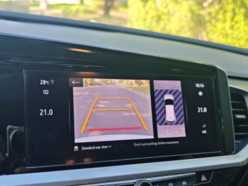 Opel GRANDLAND ULTIMATE 2023 - Imagen 17 de 20