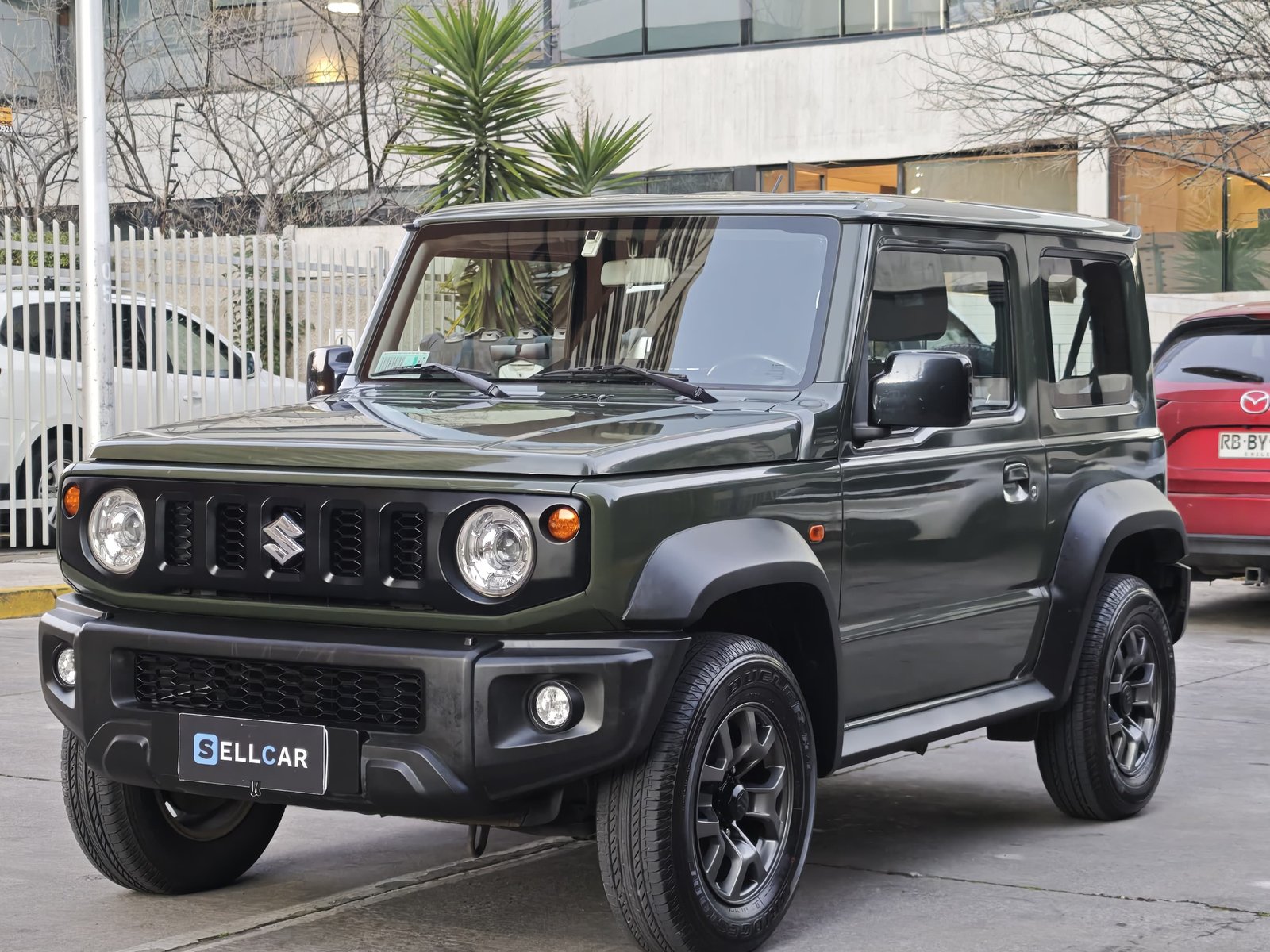 Suzuki JIMNY 2020 - Foto 2 de 10