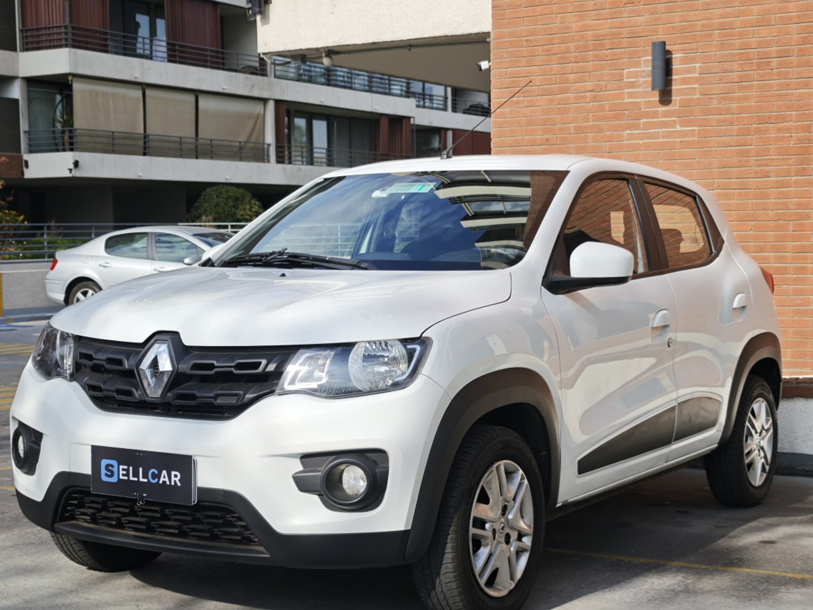 Renault KWID 2022 - Foto 2 de 9