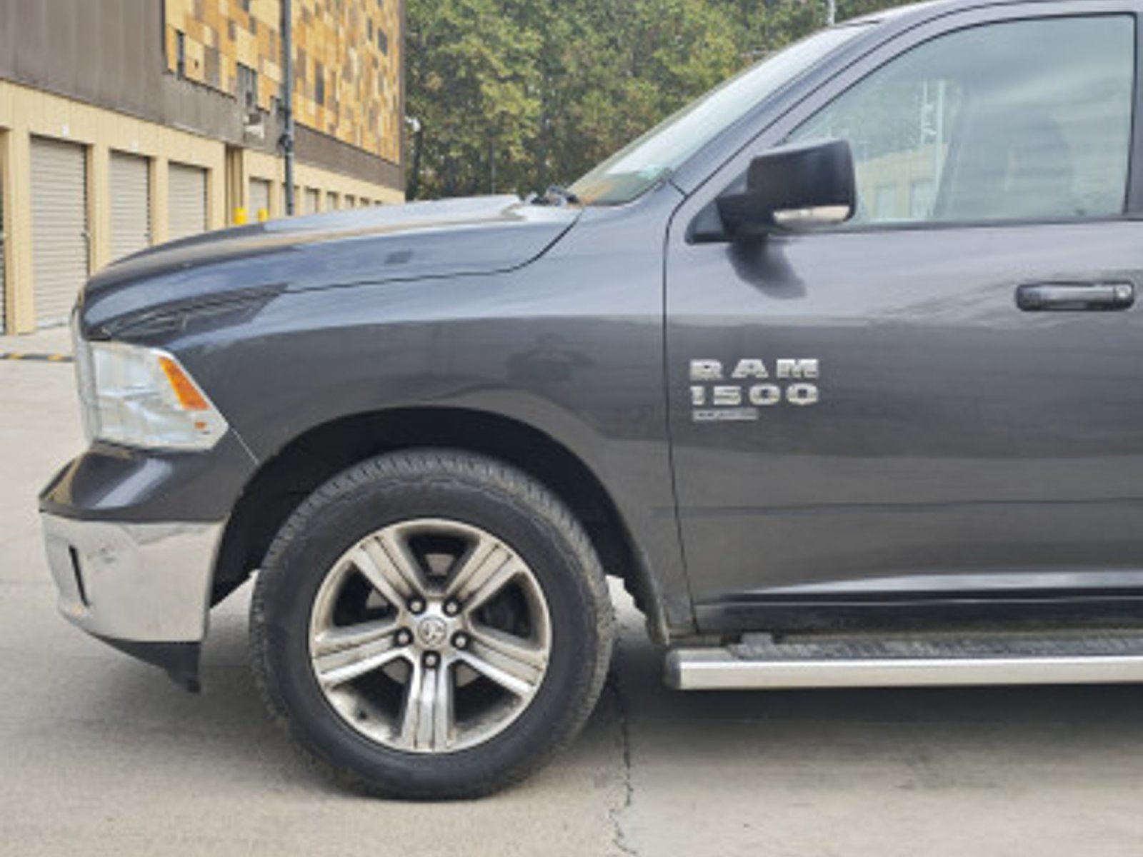 RAM 1500 2020 - Foto 5 de 11