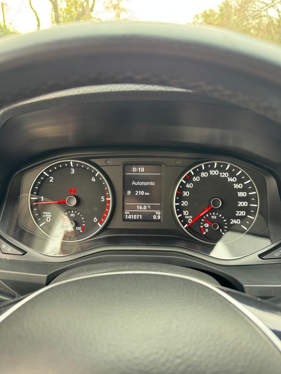 Volkswagen AMAROK 2022 - Imagen 8 de 11