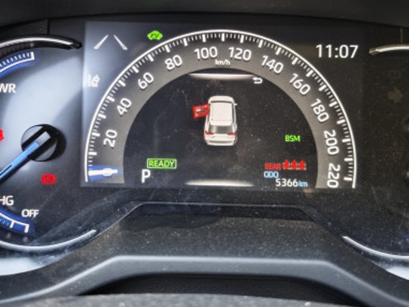 Toyota RAV4 2025 - Imagen 8 de 14
