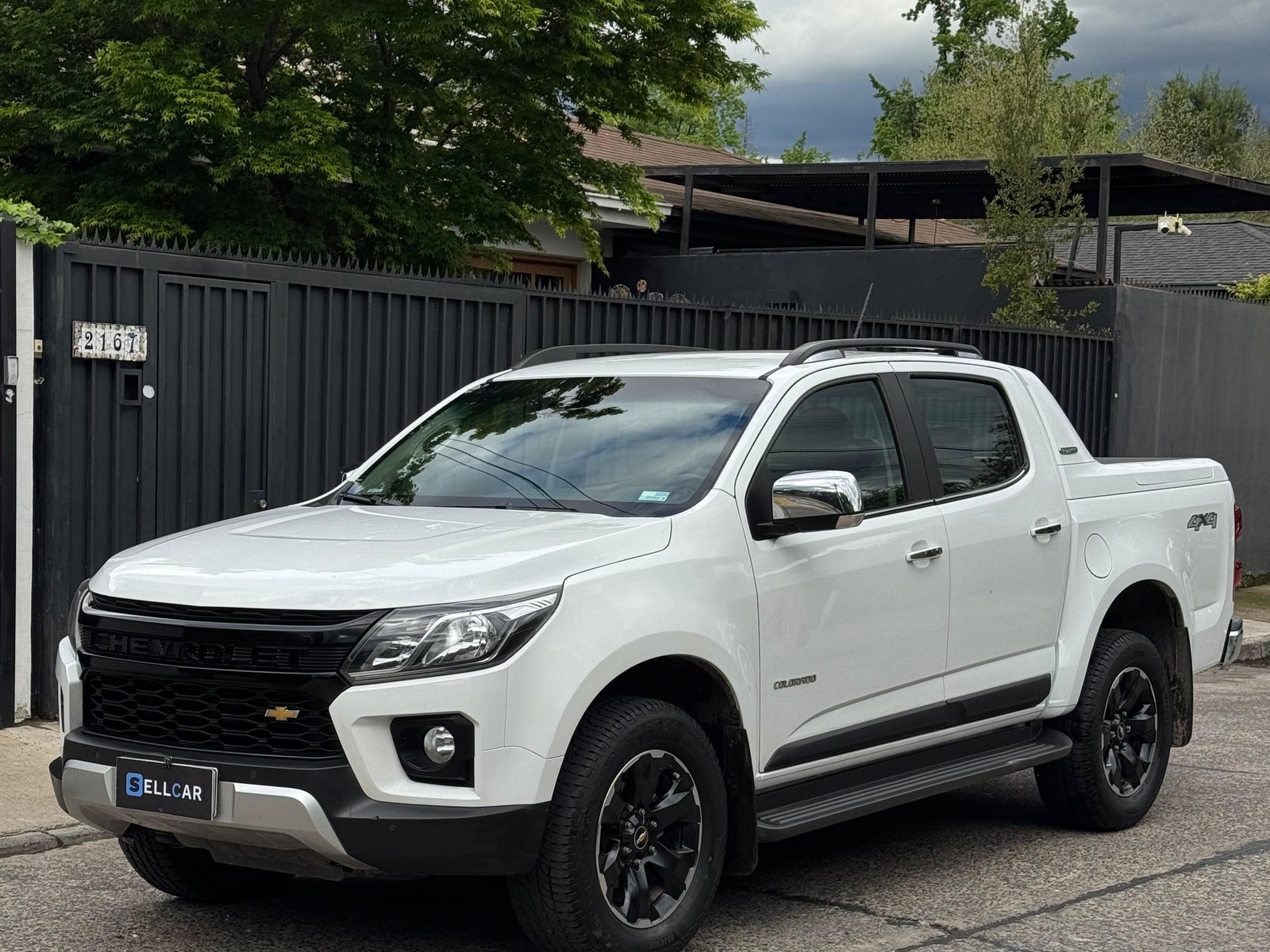 Chevrolet COLORADO 2022 - Foto 2 de 17