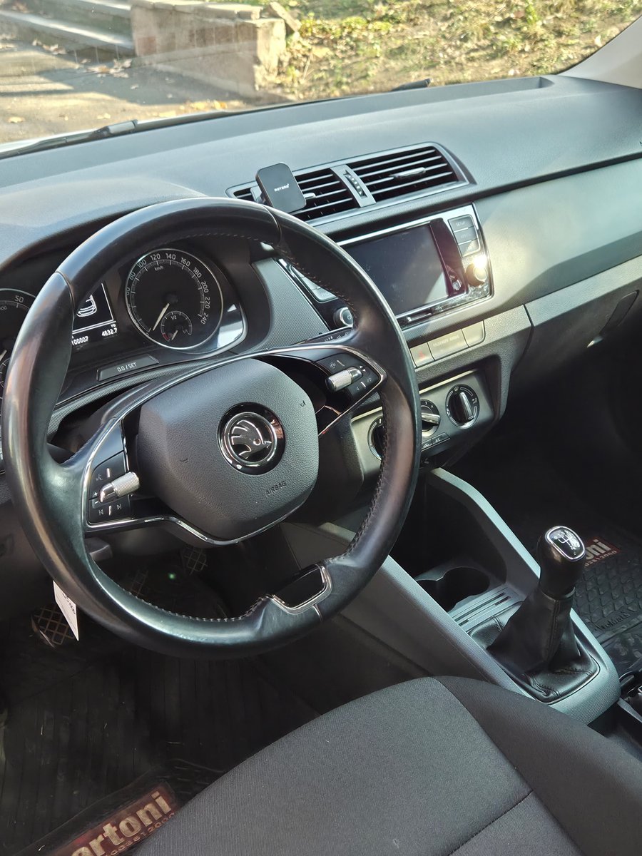 Skoda FABIA 2021 - Imagen 4 de 12