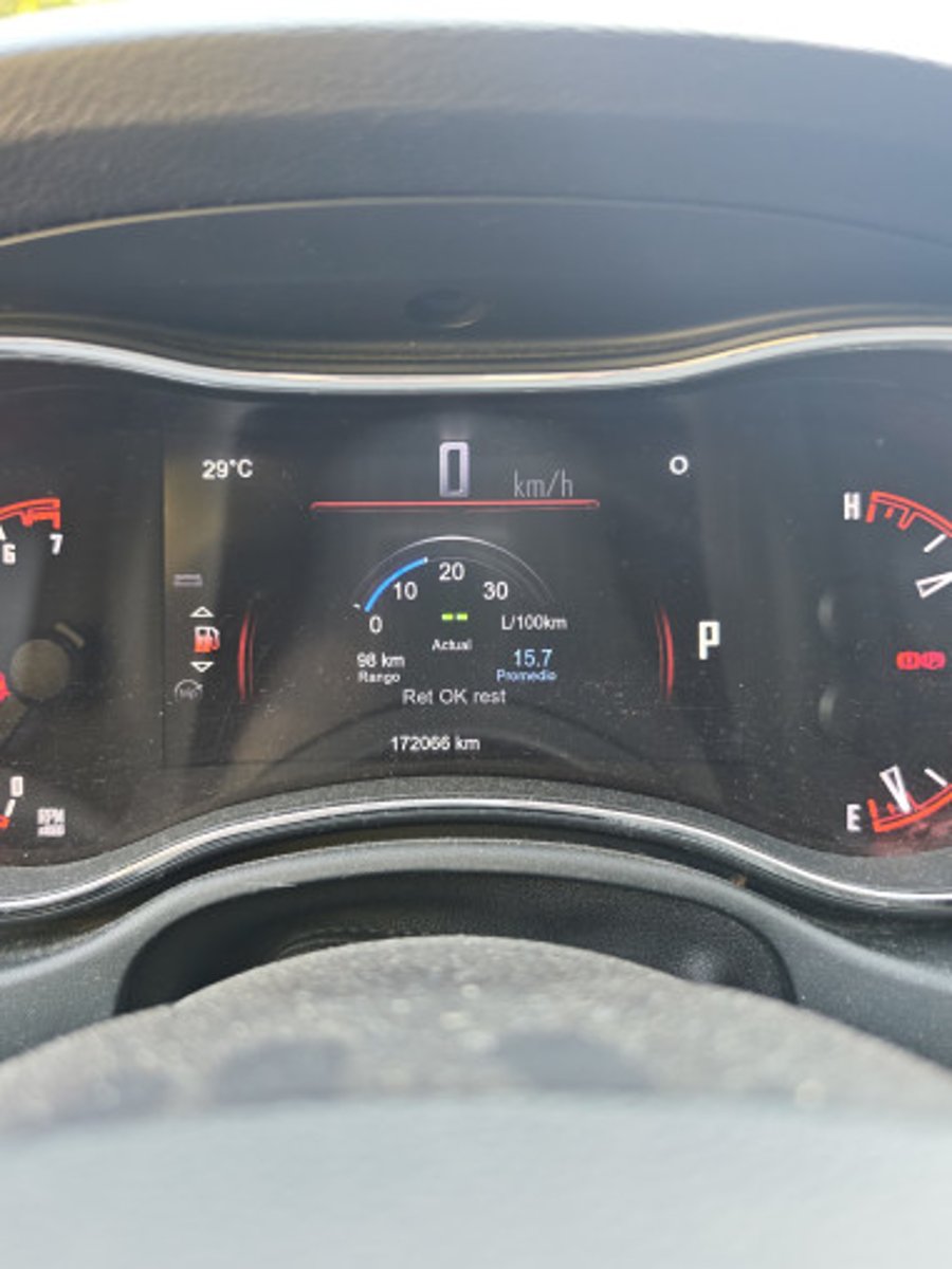 Dodge DURANGO SXT 3.6 AT 2015 - Imagen 10 de 12
