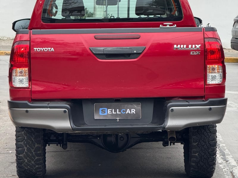 Toyota HILUX 2021 - Imagen 4 de 10