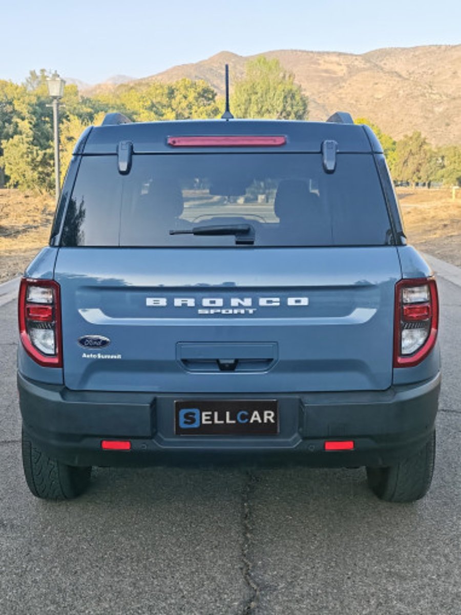 Ford Bronco 204 - Imagen 6 de 16