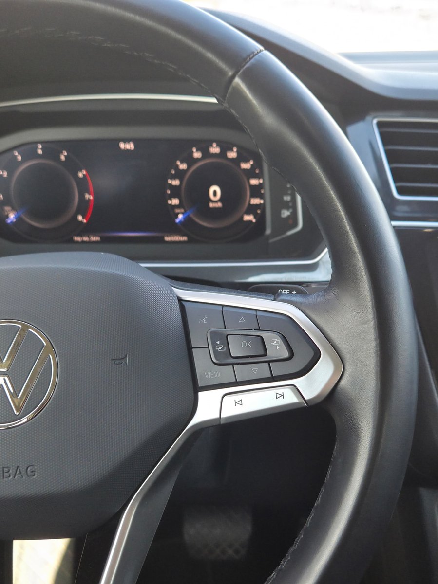 Volkswagen TIGUAN 2025 - Imagen 9 de 20