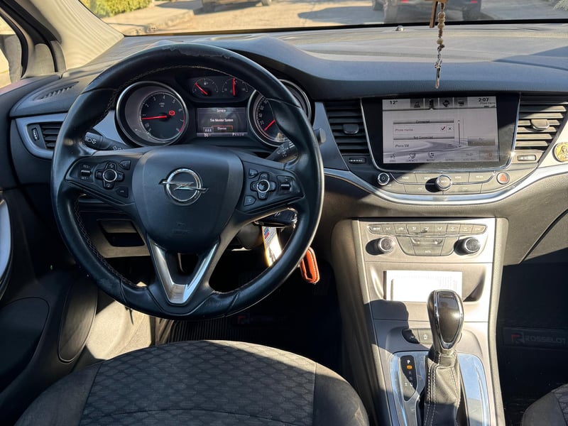 Opel ASTRA 2017 - Imagen 6 de 11