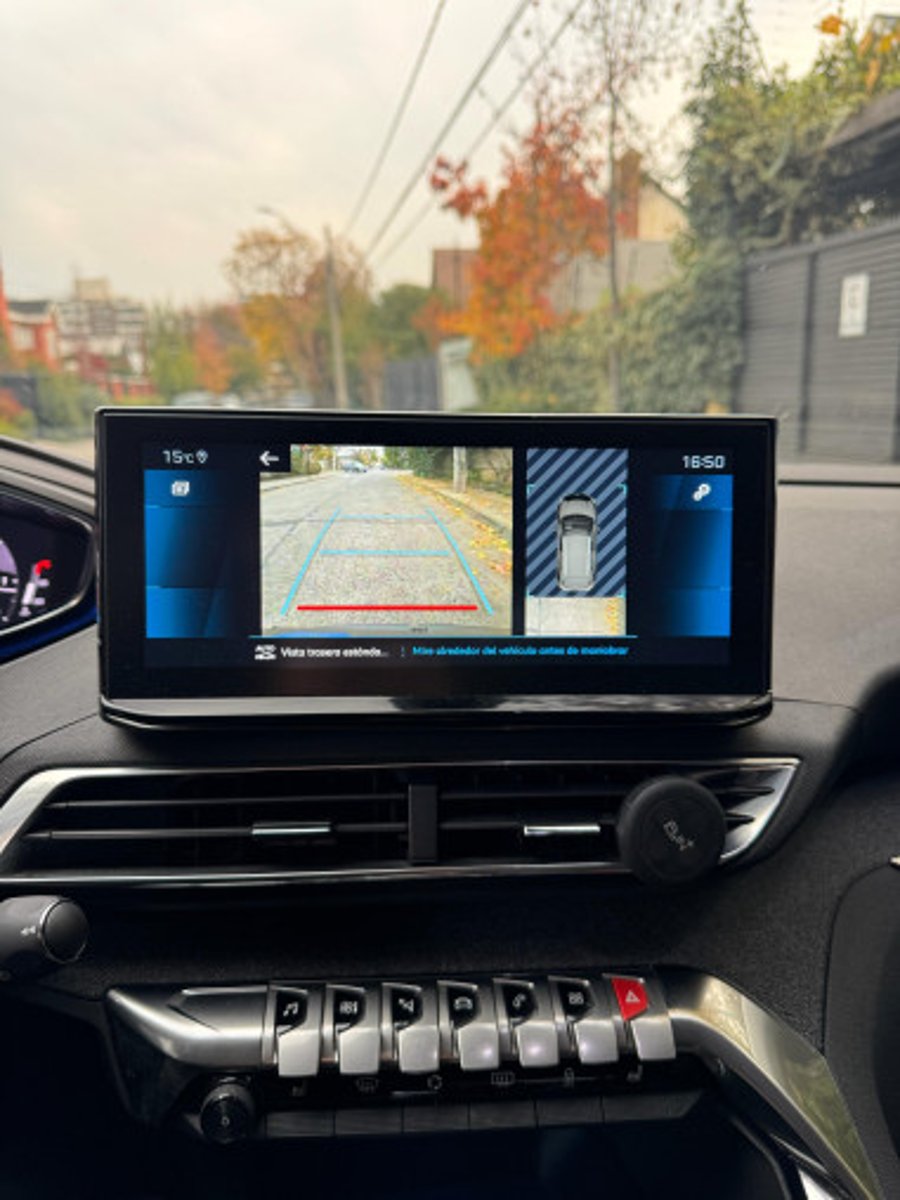 Peugeot 3008 2021 - Imagen 13 de 15