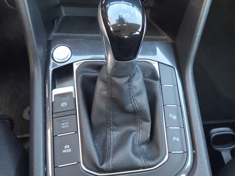 Volkswagen TIGUAN 2025 - Imagen 8 de 20