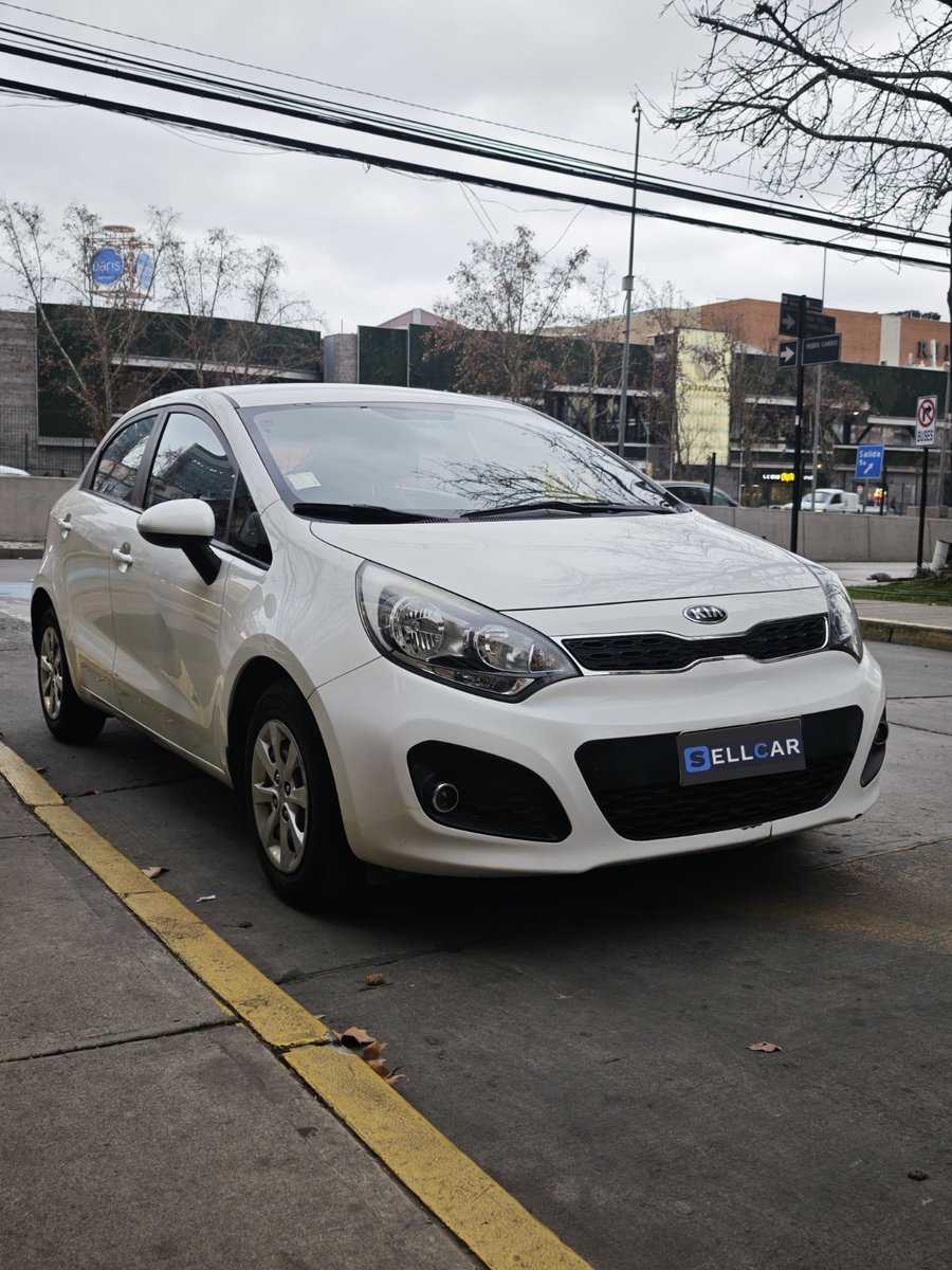Kia RIO 5 2014 - Imagen 3 de 9