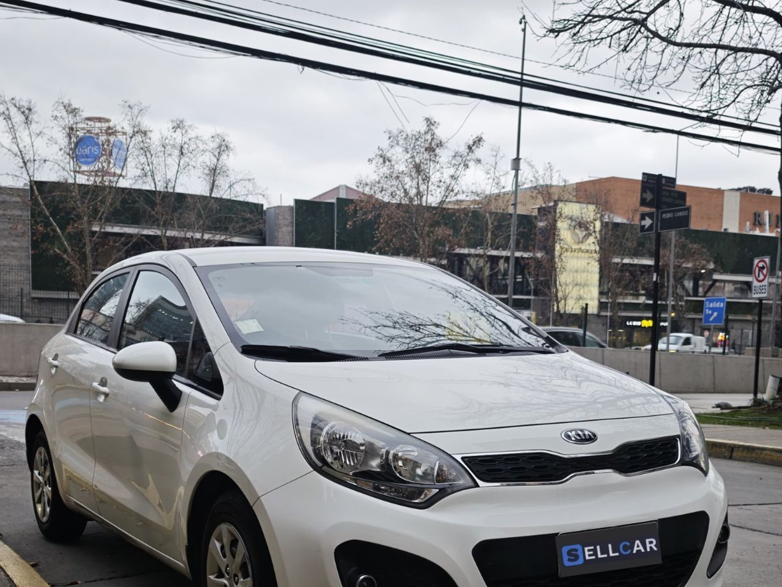 Kia RIO 5 2014 - Foto 3 de 9