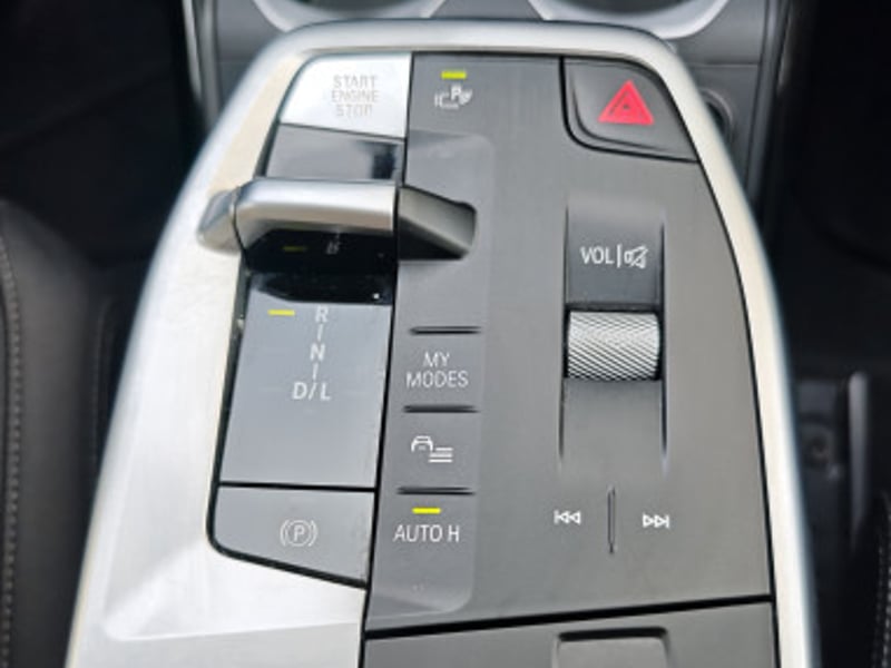 BMW X1 XDRIVE 25 E COMFORT 2023 - Imagen 6 de 14