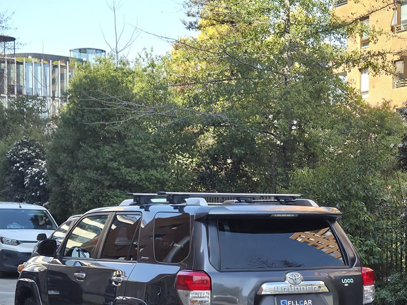 Toyota 4RUNNER 2012 - Imagen 4 de 17