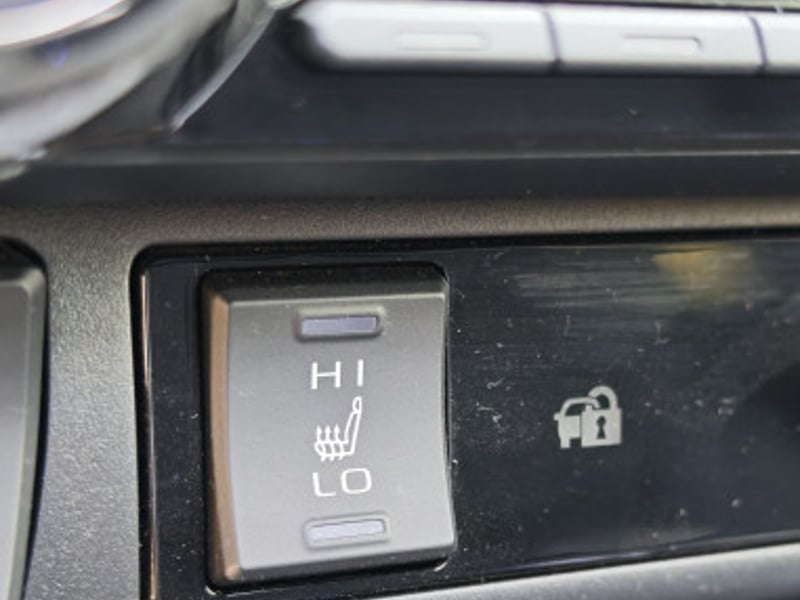 Toyota RAV4 2025 - Imagen 9 de 14