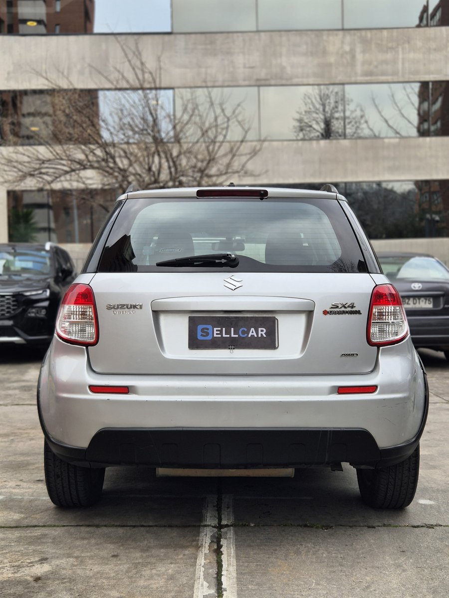 Suzuki SX4 CROSSOVER HB 4X4 1.6 2013 - Imagen 4 de 18
