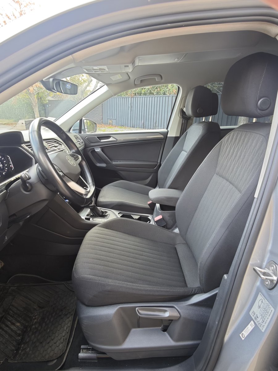 Volkswagen TIGUAN 2023 - Imagen 12 de 17