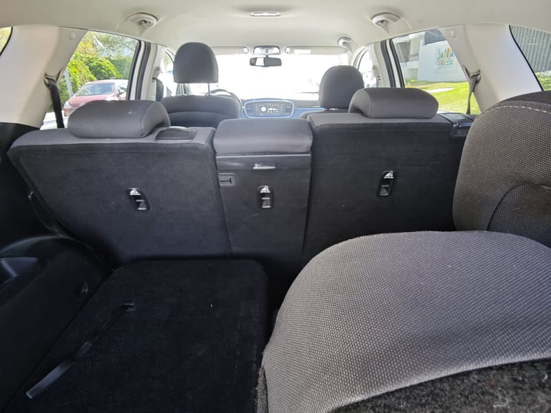 Kia SORENTO 2019 - Imagen 8 de 12