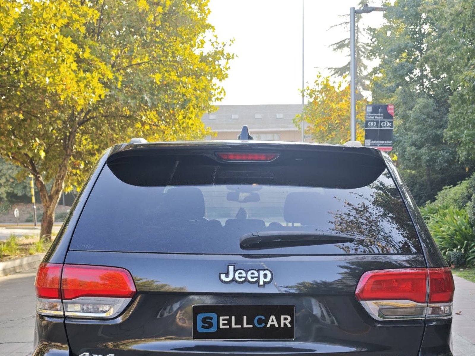 Jeep GRAND CHEROKEE 2015 - Foto 4 de 13