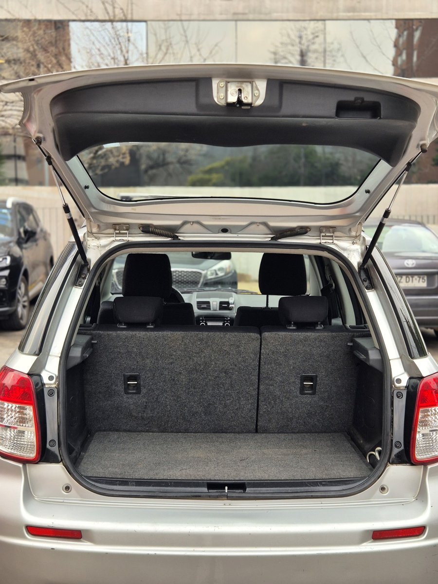Suzuki SX4 CROSSOVER HB 4X4 1.6 2013 - Imagen 17 de 18