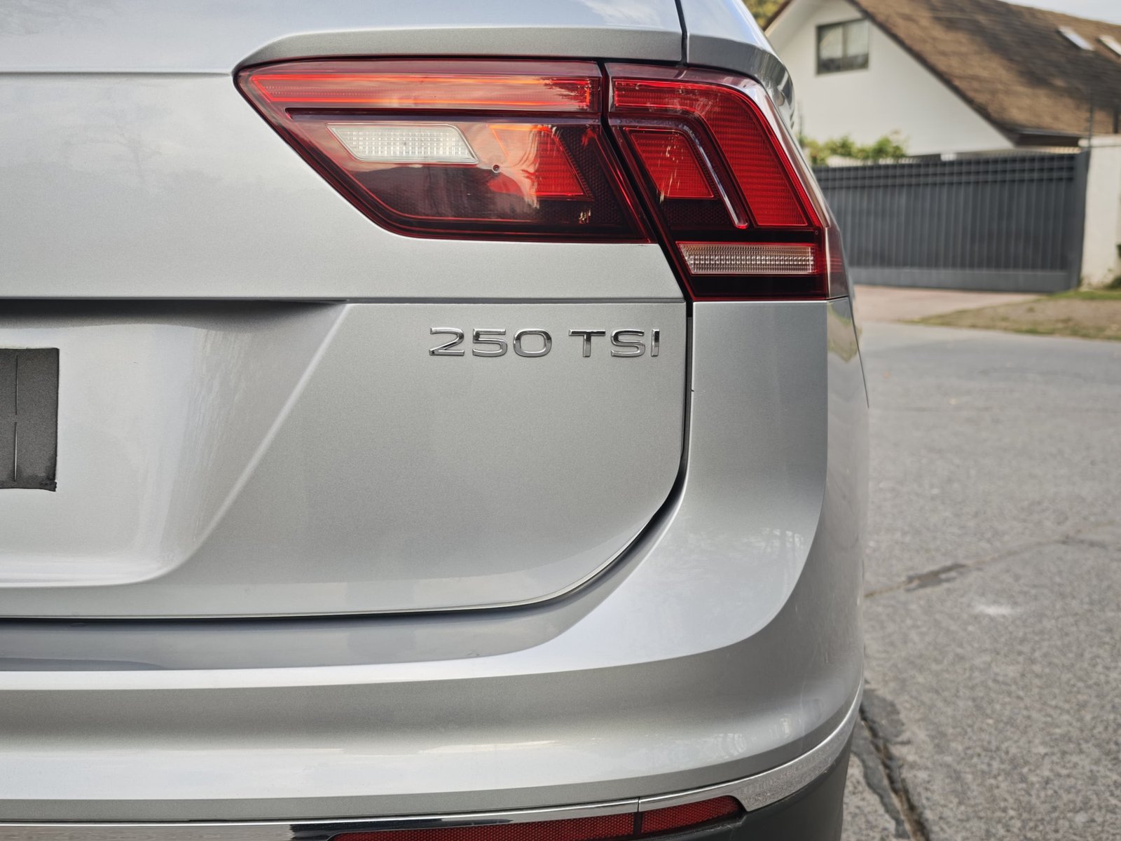 Volkswagen TIGUAN 2023 - Foto 4 de 17