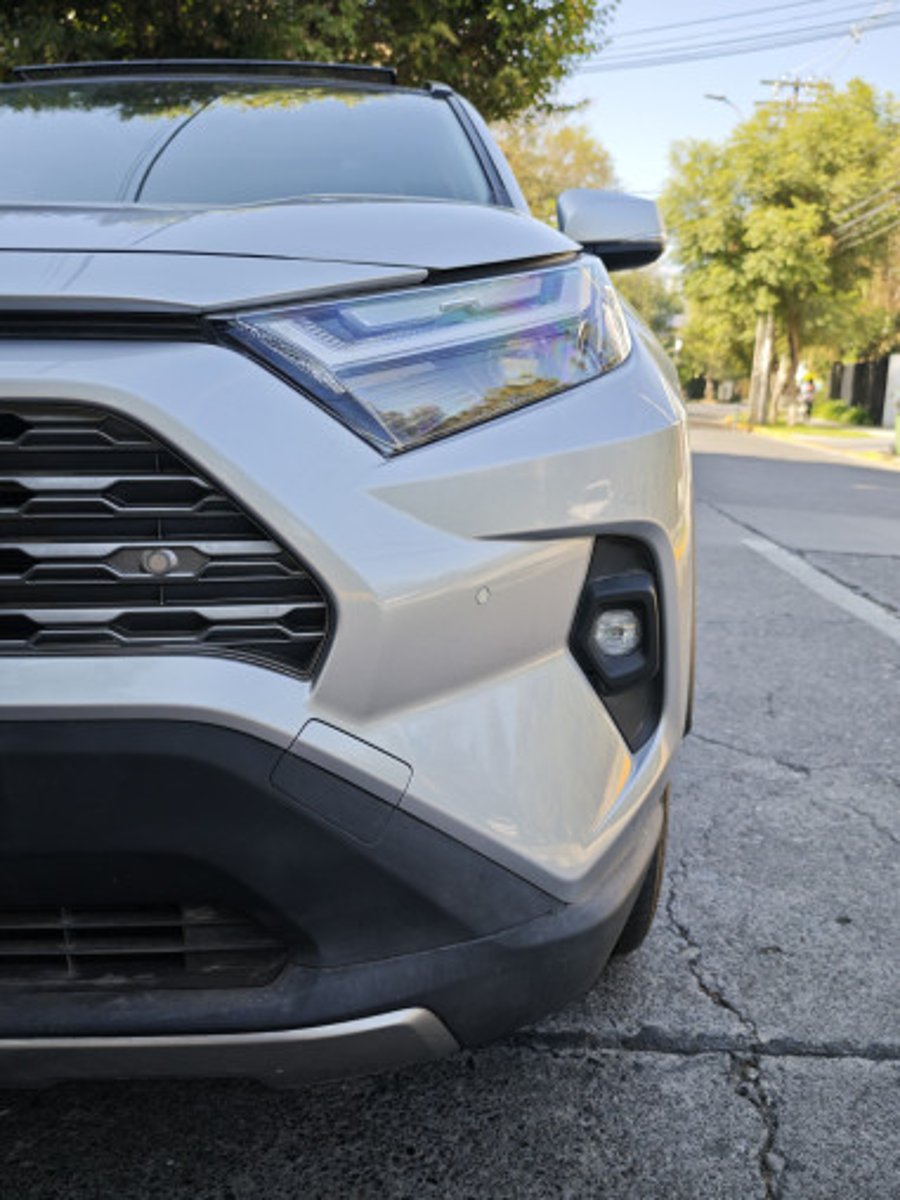 Toyota RAV4 2025 - Imagen 5 de 14