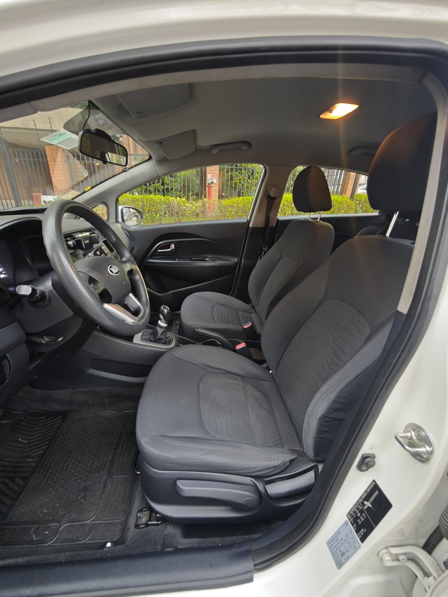 Kia RIO 5 2014 - Imagen 9 de 9