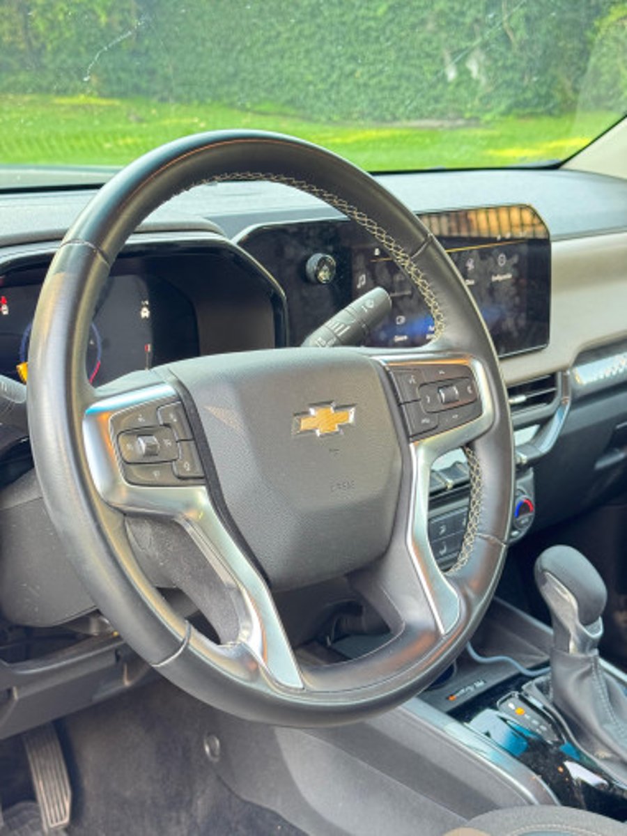 Chevrolet COLORADO 2024 - Imagen 11 de 12