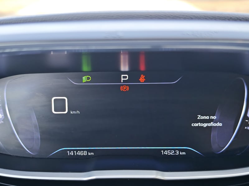 Peugeot 3008 2018 - Imagen 12 de 14