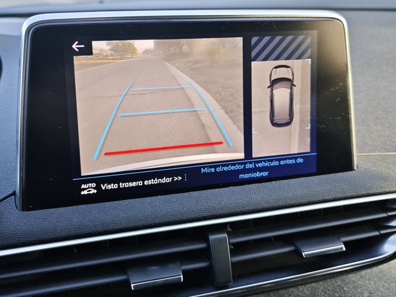 Peugeot 3008 2018 - Imagen 11 de 14
