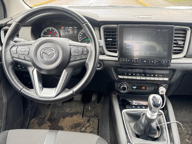 Mazda BT-50 2023 - Imagen 7 de 14