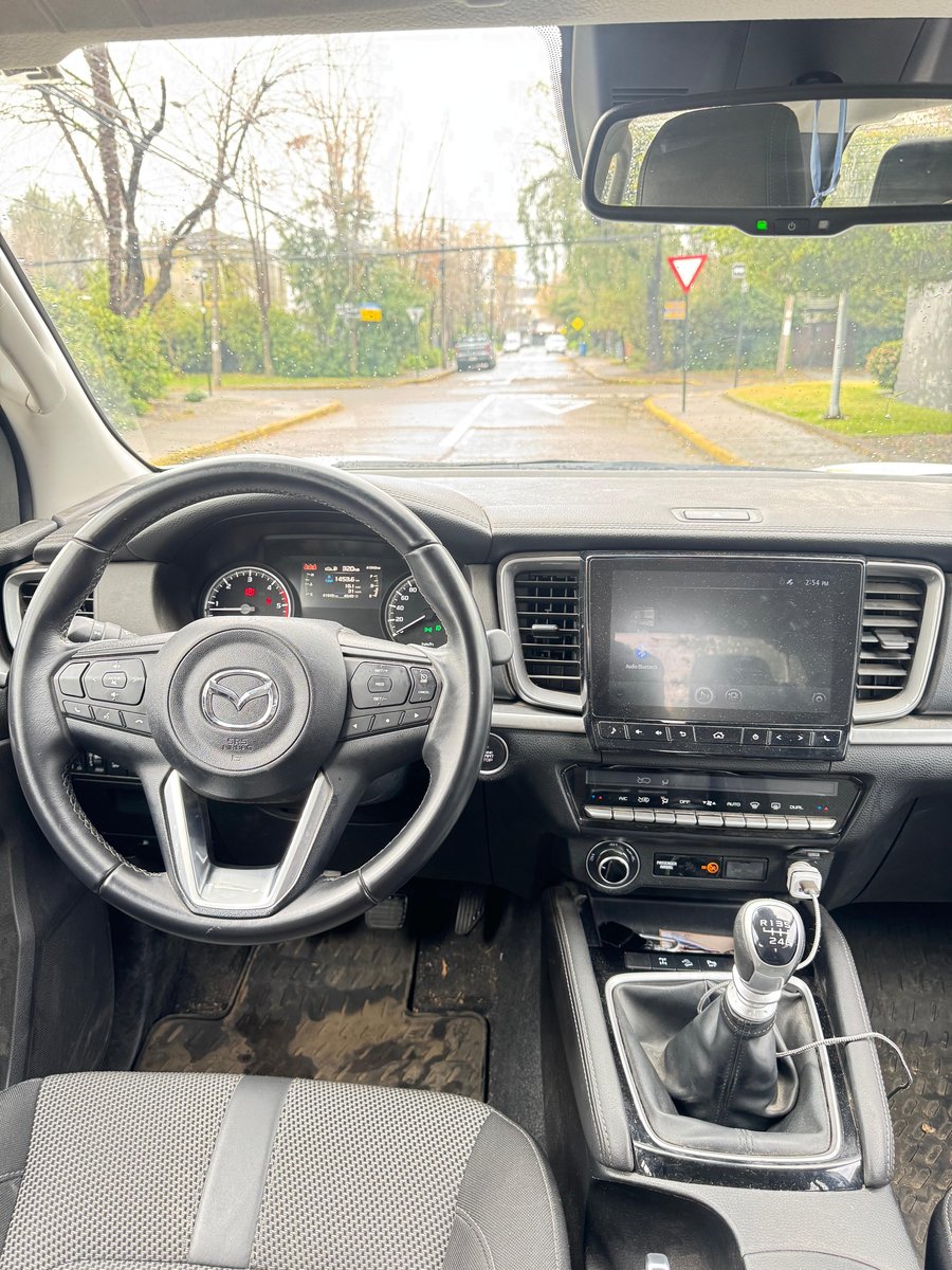 Mazda BT-50 2023 - Imagen 7 de 14