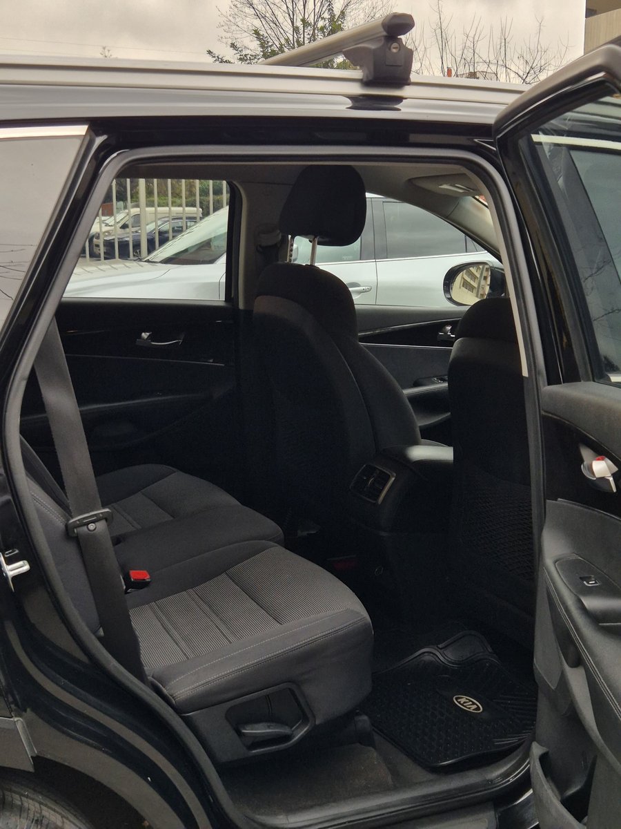 Kia SORENTO 2015 - Imagen 15 de 17