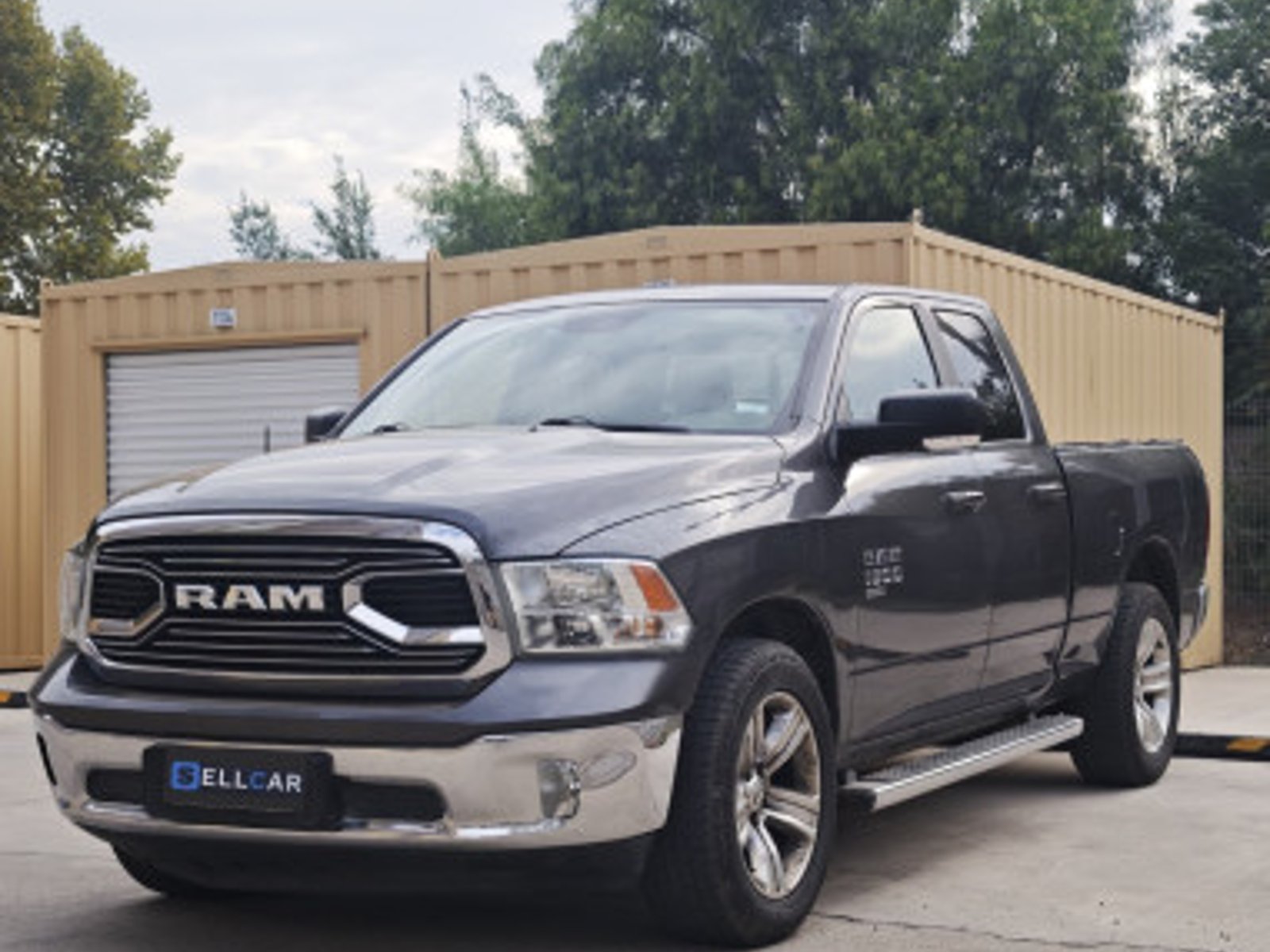 RAM 1500 2020 - Foto 2 de 11