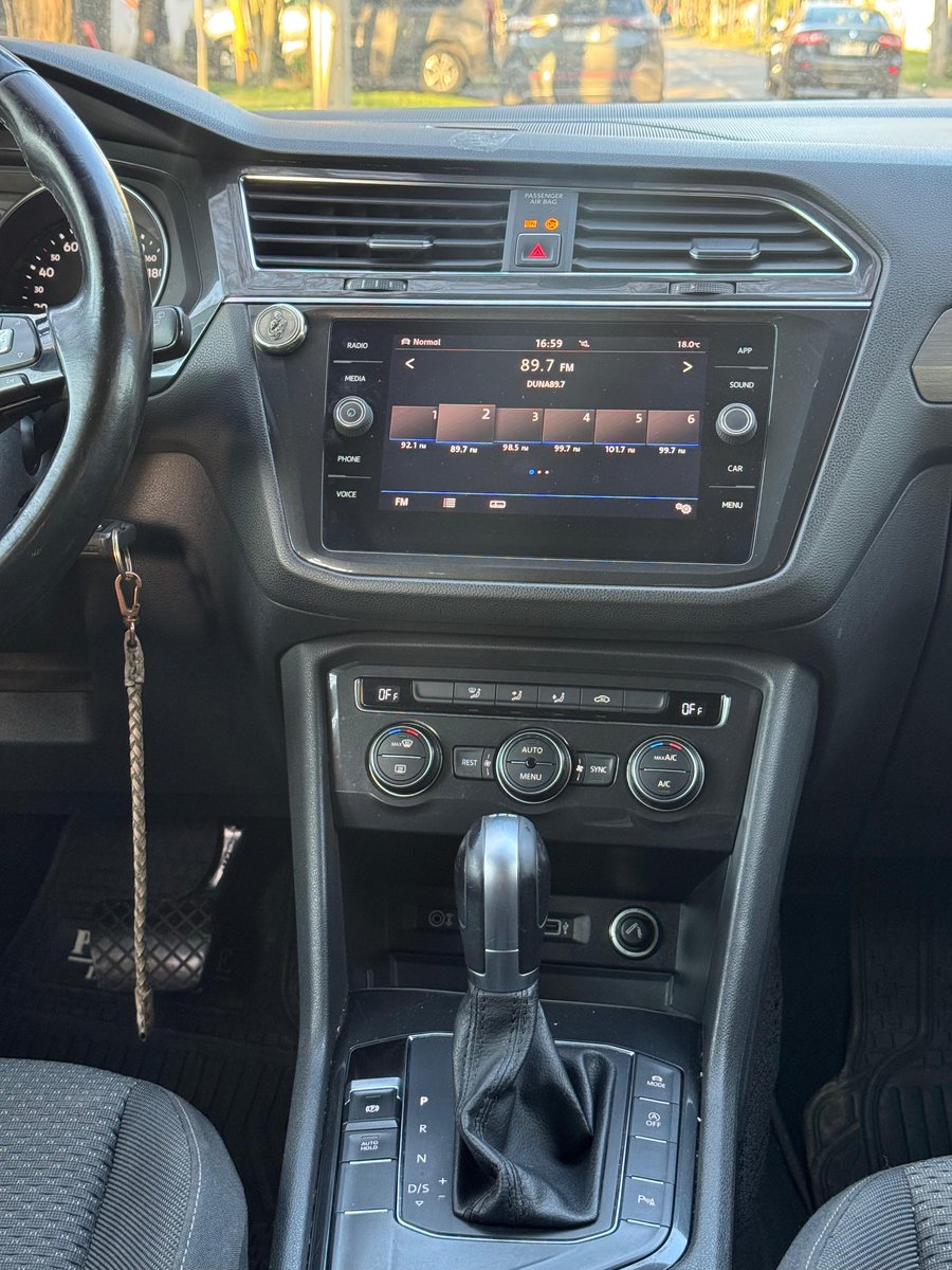 Volkswagen TIGUAN 2018 - Imagen 11 de 12